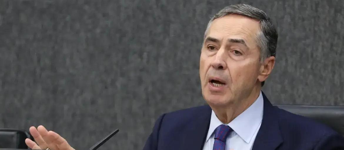 Barroso quer evitar “excessos” de liberdade de expressão.