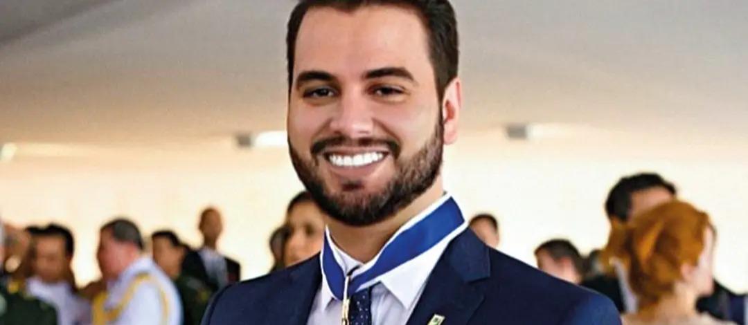 Caso Filipe Martins desmorona: defesa desmonta farsa da PF