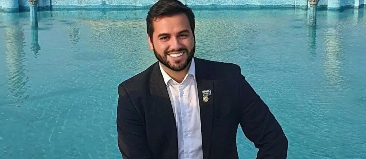 WSJ denuncia fraude em documento contra ex-assessor de Bolsonaro: “Quem quer Filipe Martins na cadeia?”