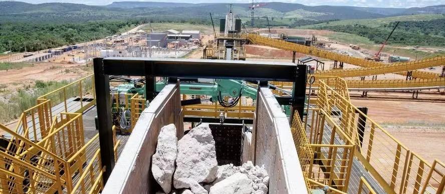 Brasil desperta a cobiça global e mineradoras apostam em produção de lítio com valor agregado